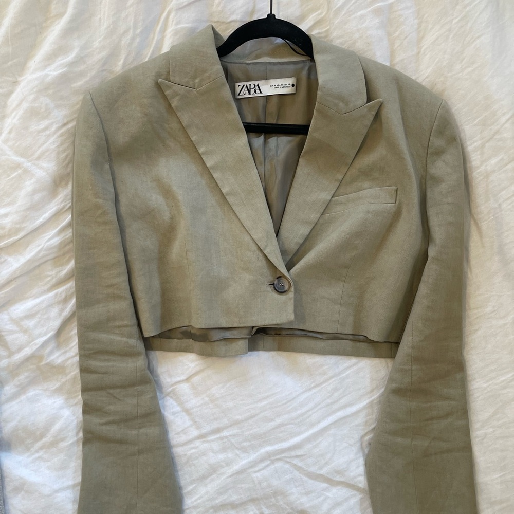 Zara Cropped Linen Blazer